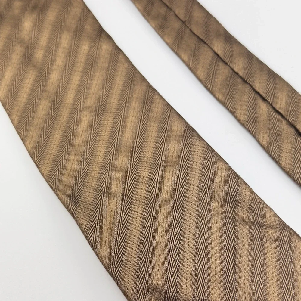 Nodus Masculin Latin Silk Tie Bronze Brown Herringbone Chevron Made in Italy